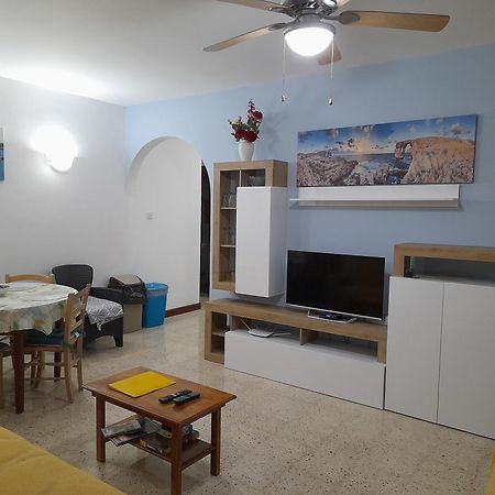 Sunshine Holiday Apartment 4 Next To The Sea St. Paul's Bay Bagian luar foto
